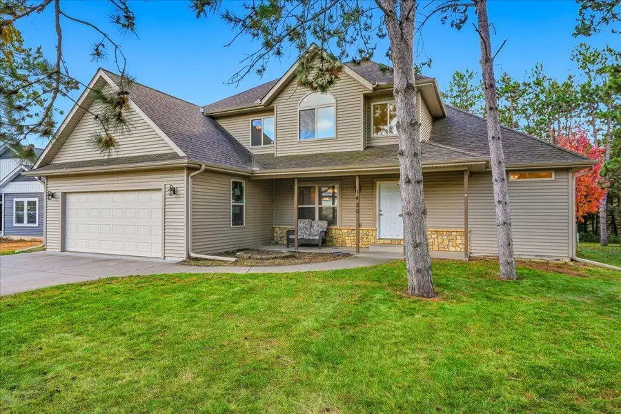 1430 Creekwood Drive, New Richmond, WI 54017 - Image #2