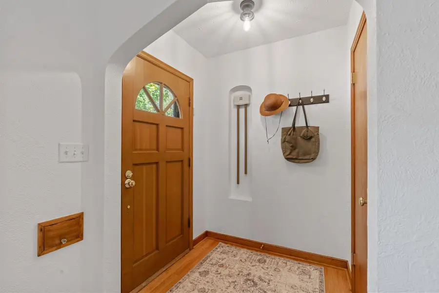 1244 Blair Avenue, Saint Paul, MN 55104 - Image #3