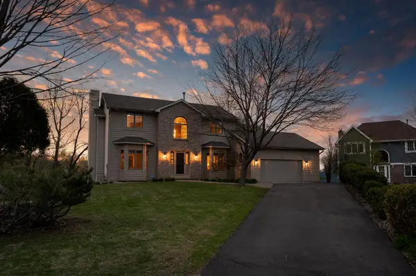 5825 Rosewood Lane N, Plymouth, MN 55442