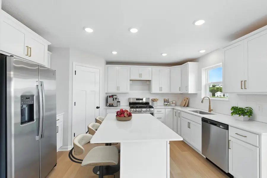 1692 Langston Avenue Ne, Saint Michael, MN 55376 - Image #2