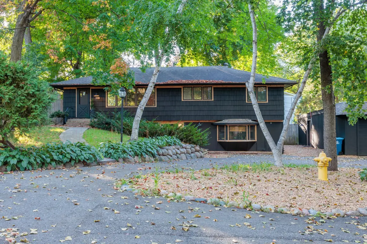 239 Byrondale Avenue, Wayzata, MN 55391 - Image #1