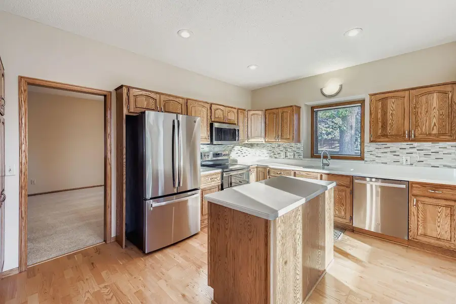 11760 88th Place N, Maple Grove, MN 55369 - Image #2