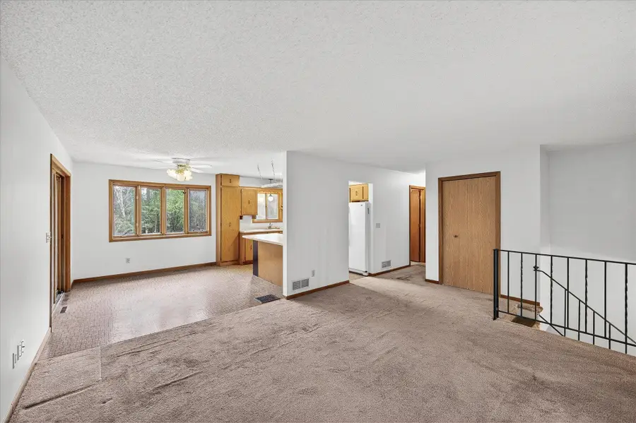 2530 199th Lane Nw, Oak Grove, MN 55011 - Image #3