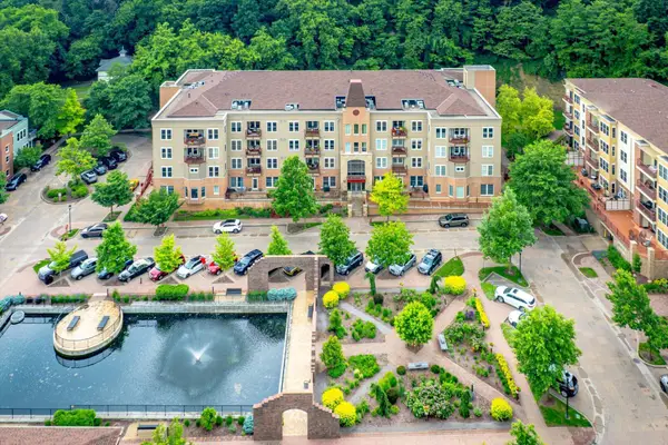 620 Main Street N #114, Stillwater, MN 55082