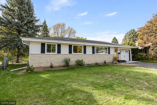 1660 Fairway Drive Ne, Columbia Heights, MN 55421