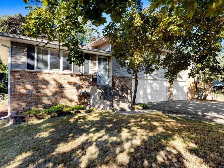 9020 Blaisdell Avenue S, Bloomington, MN 55420 - Image #2