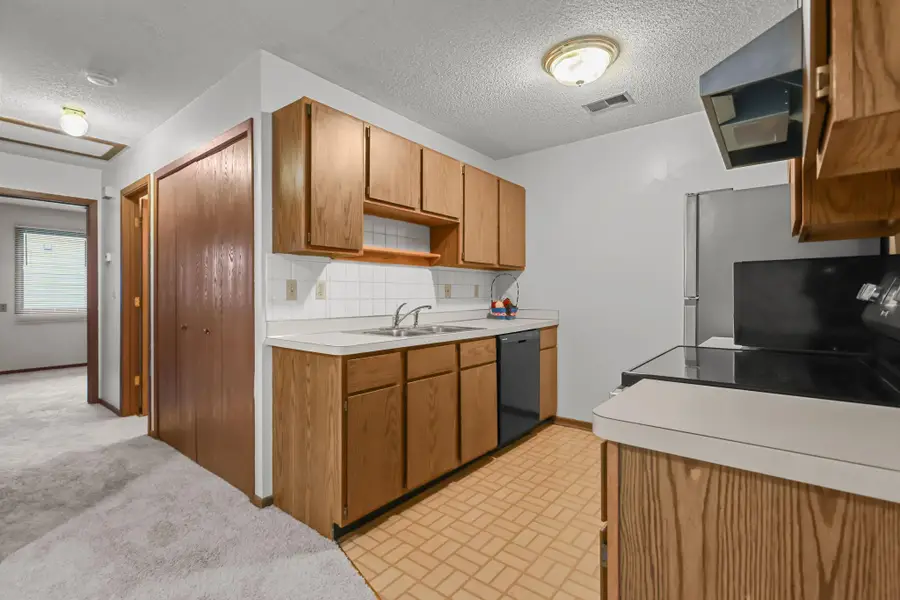 6523 84th Court N, Brooklyn Park, MN 55445 - Image #3