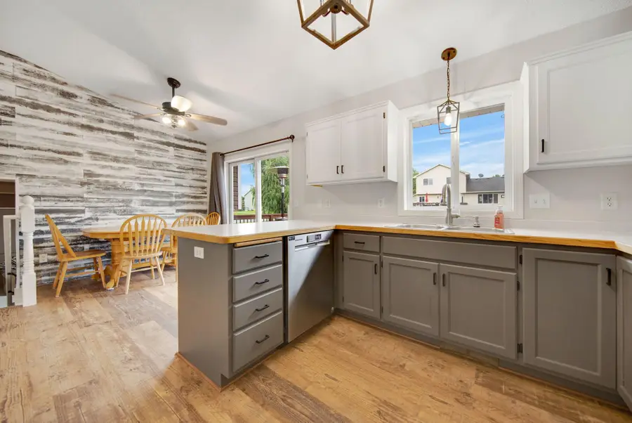 9729 42nd Street Ne, Saint Michael, MN 55376 - Image #3