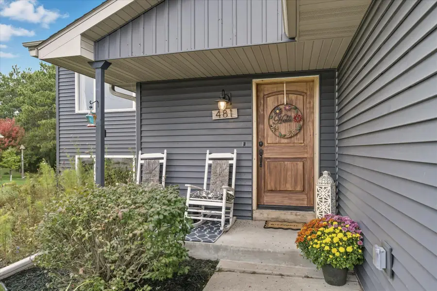 481 Martin Way, Somerset, WI 54025 - Image #2