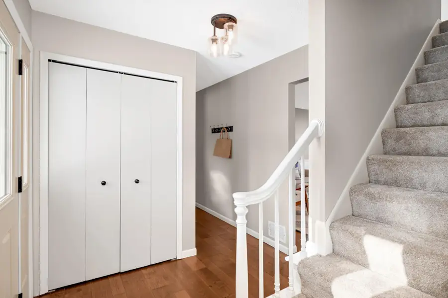 9622 Toledo Circle, Bloomington, MN 55437 - Image #3