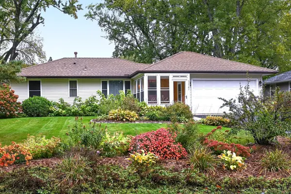 11747 Norway Street Nw, Coon Rapids, MN 55448