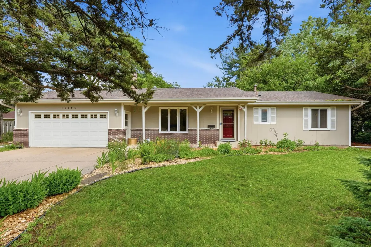 10655 Beard Avenue S, Bloomington, MN 55431 - #1