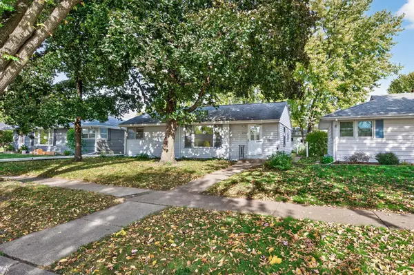 2051 Itasca Avenue, Saint Paul, MN 55116