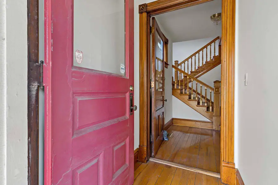 702 4th Street E, Saint Paul, MN 55106 - Image #3