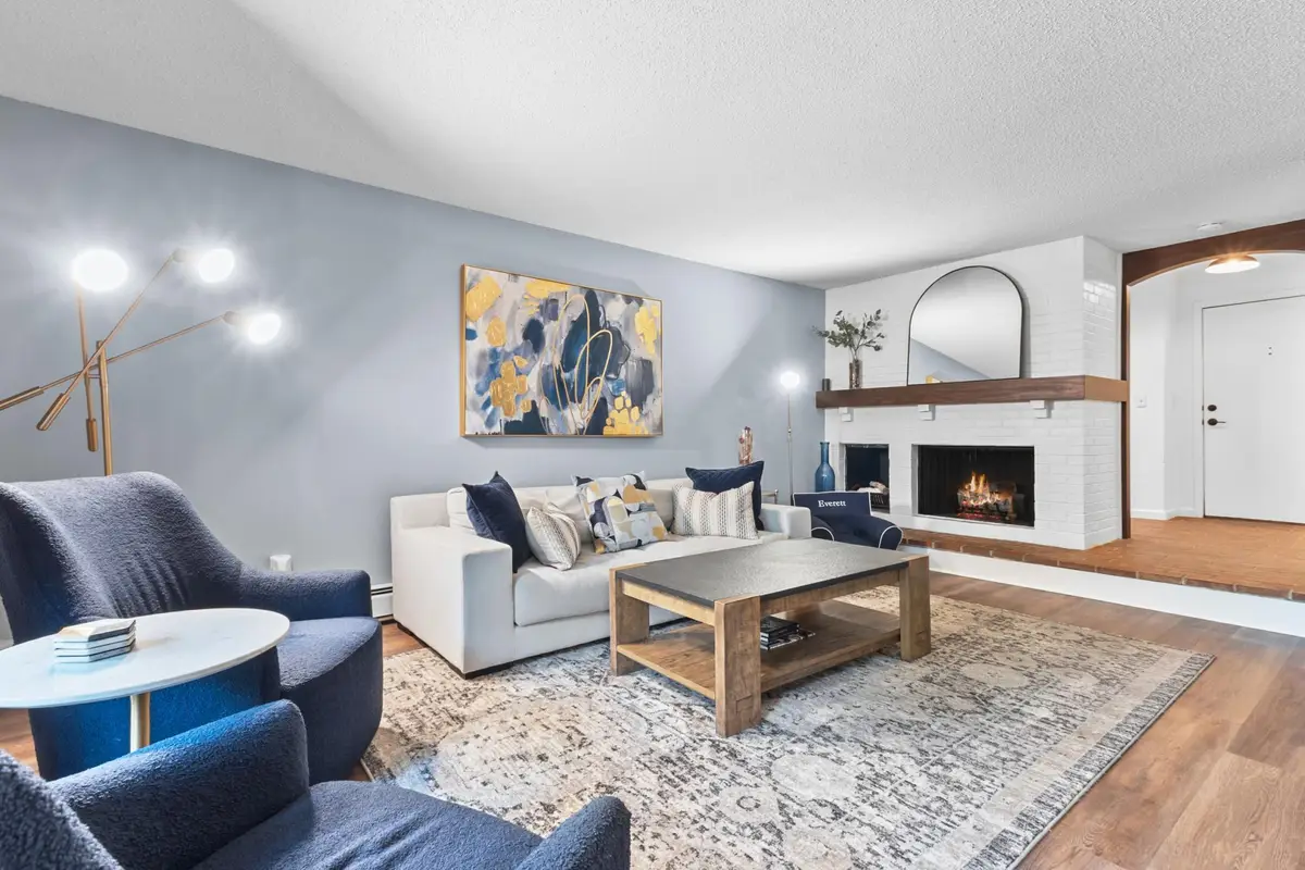 6075 Lincoln Drive #110, Edina, MN 55436 - Image #1