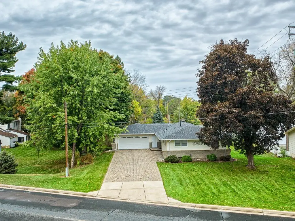 85 Rice Creek Way Ne, Fridley, MN 55432 - Image #1