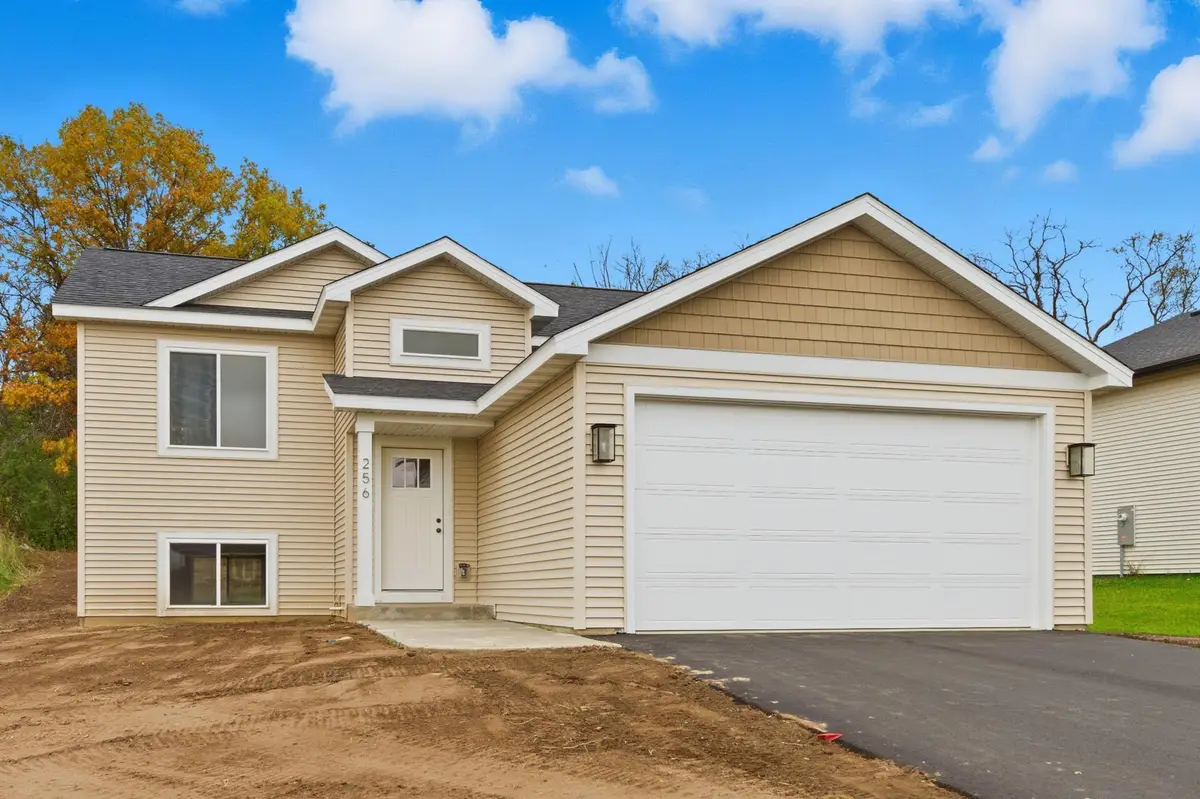 256 Dakota Avenue, Roberts, WI 54023 - Image #1