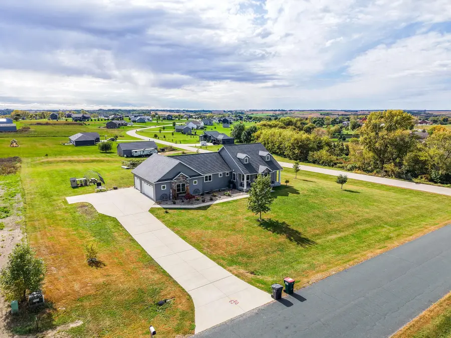 5892 Cambridge Hill Rd Se, Rochester, MN 55904 - #3