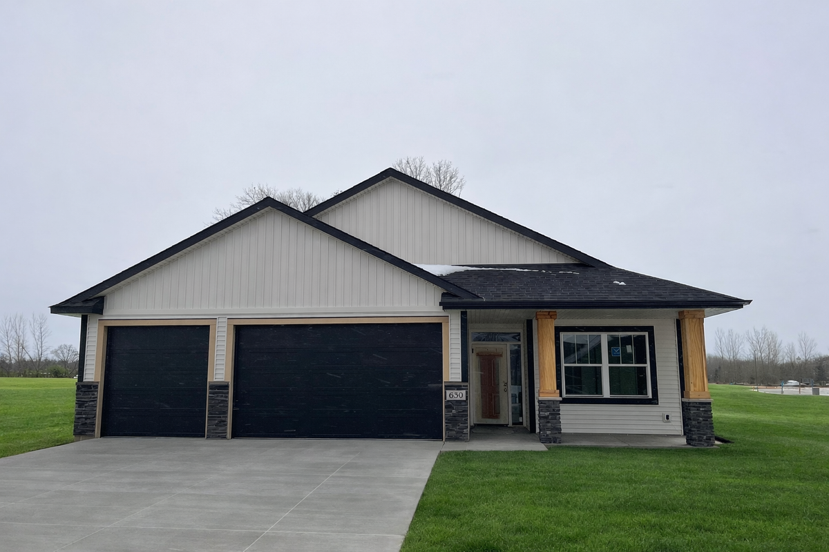 630 7th Avenue Ne, Isanti, MN 55040 - Image #1