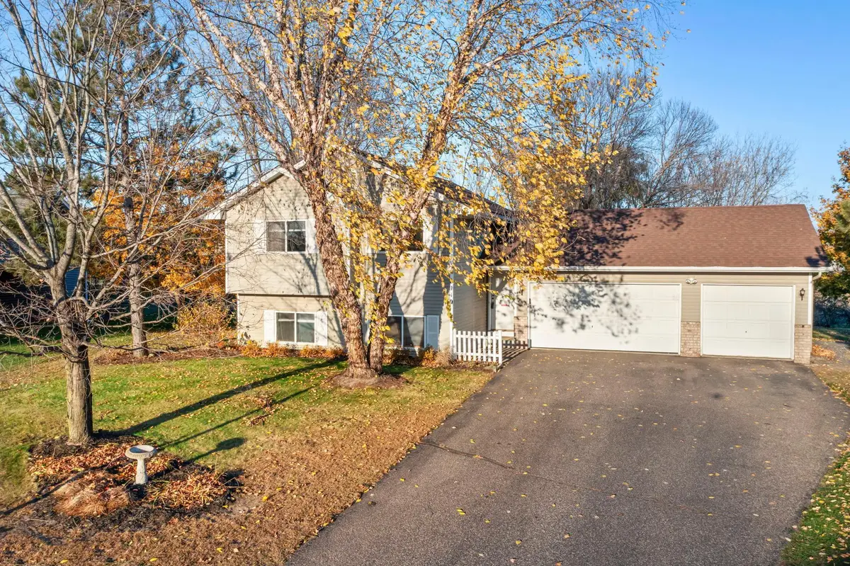 6110 262nd Street, Wyoming, MN 55092 - Image #1