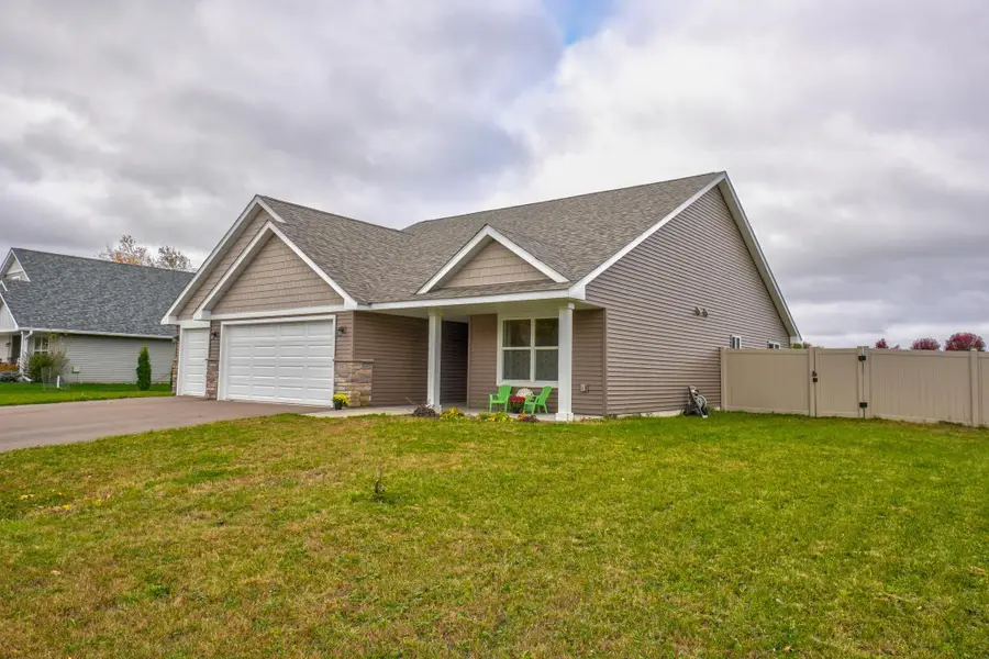 1343 Creekwood Drive, New Richmond, WI 54017 - Image #2