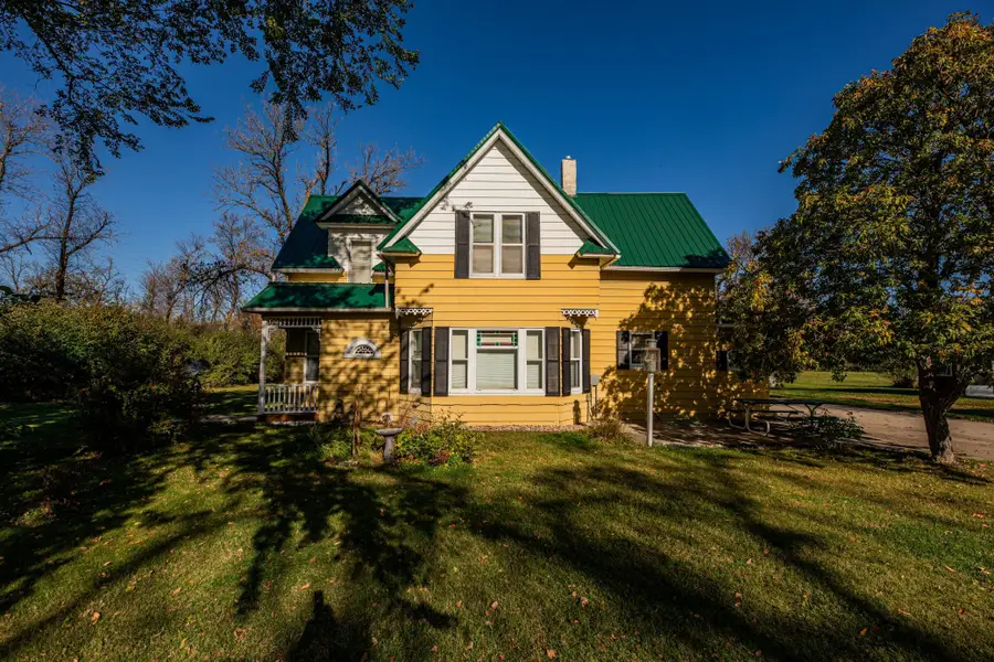 582 1st Street N, Nome, ND 58062 - Image #3