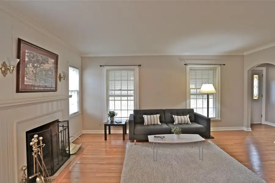 590 Cretin Avenue S, Saint Paul, MN 55116 - Image #3