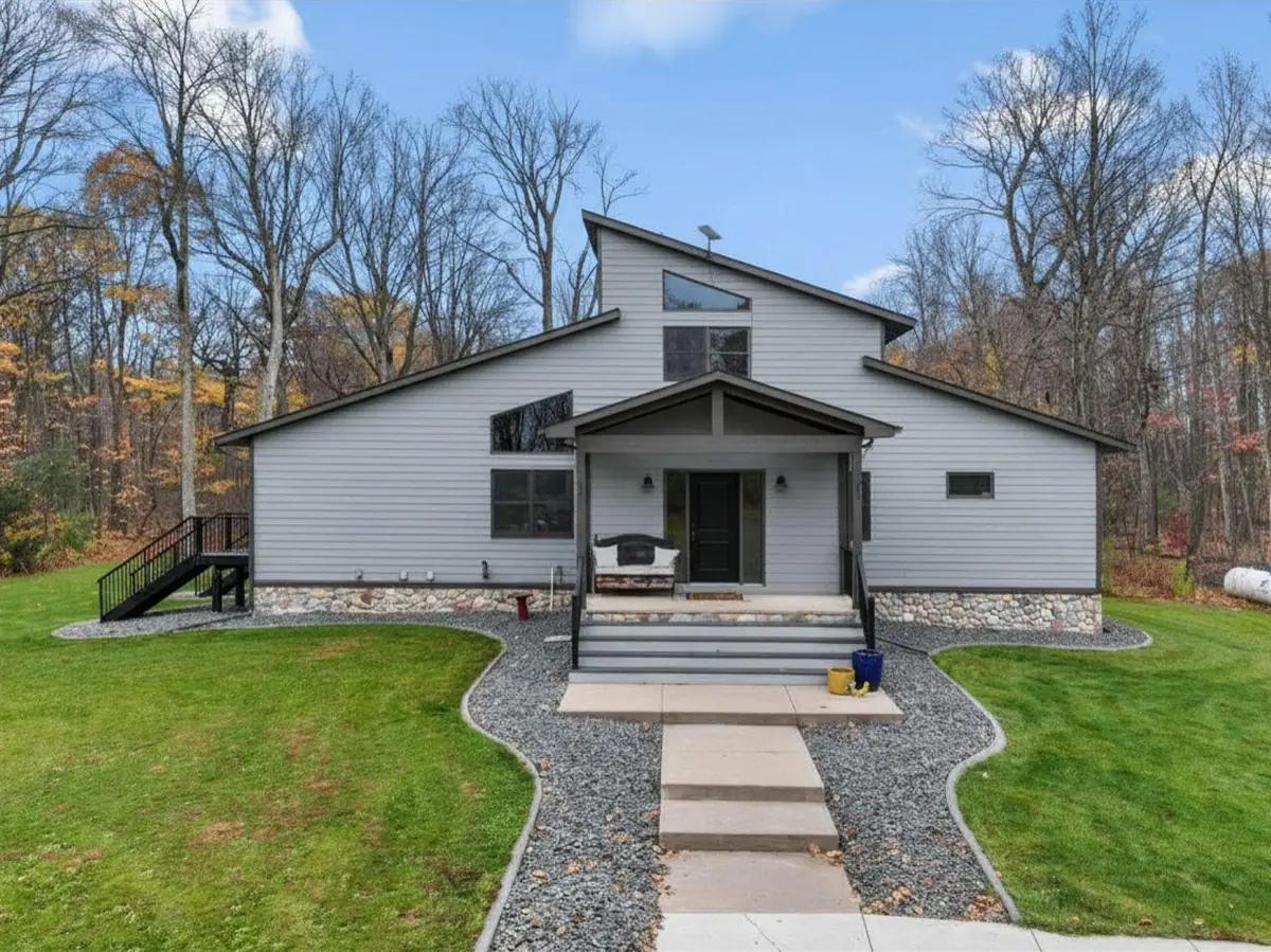 34010 Pioneer Avenue, Center City, MN 55012 - #1