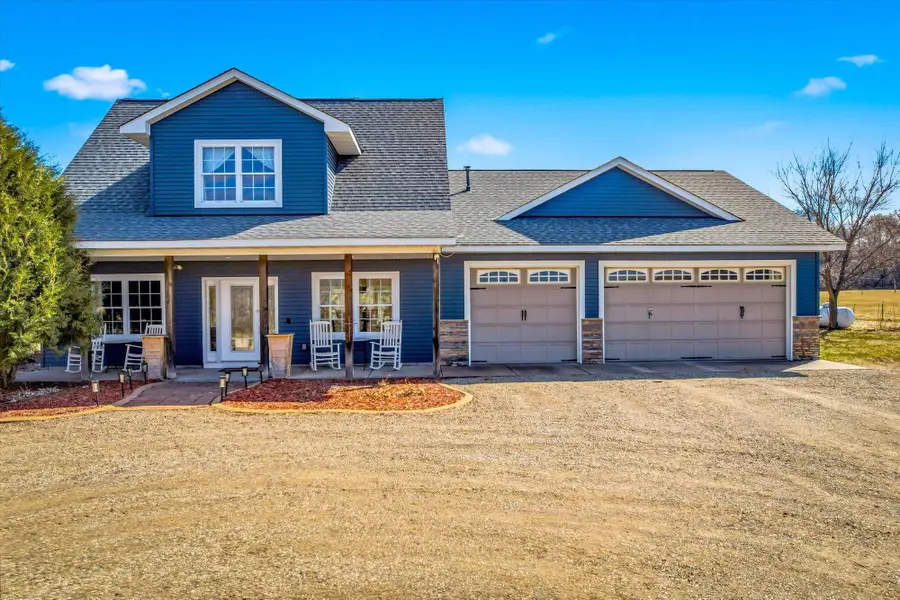 46461 Tucker Street Ne, Cambridge, MN 55008 - #2