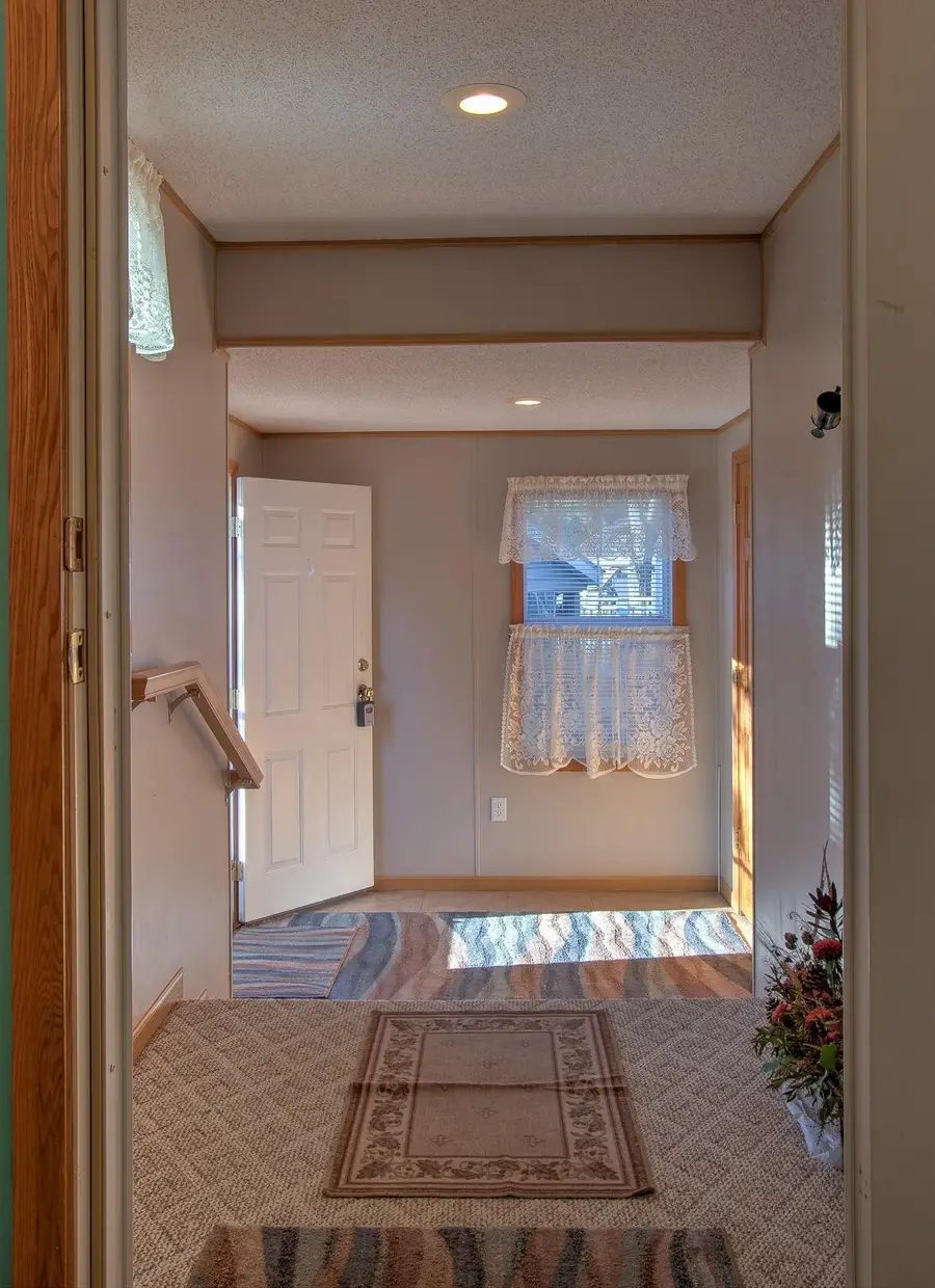 640 21st Pine Lane Sw, Cambridge, MN 55008 - Image #2