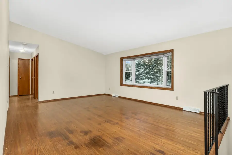 2710 Magnolia Lane N, Plymouth, MN 55441 - Image #2