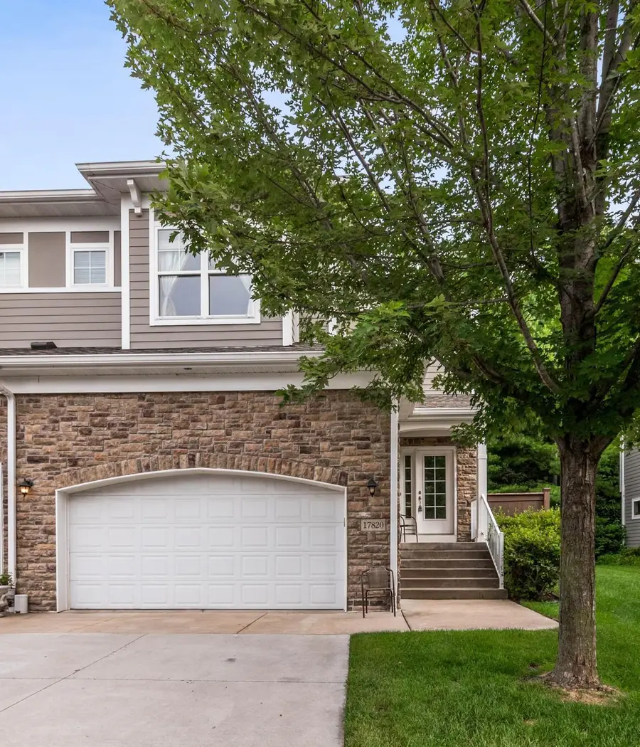 17820 Valley Cove Court, Deephaven, MN 55391 - Image #2