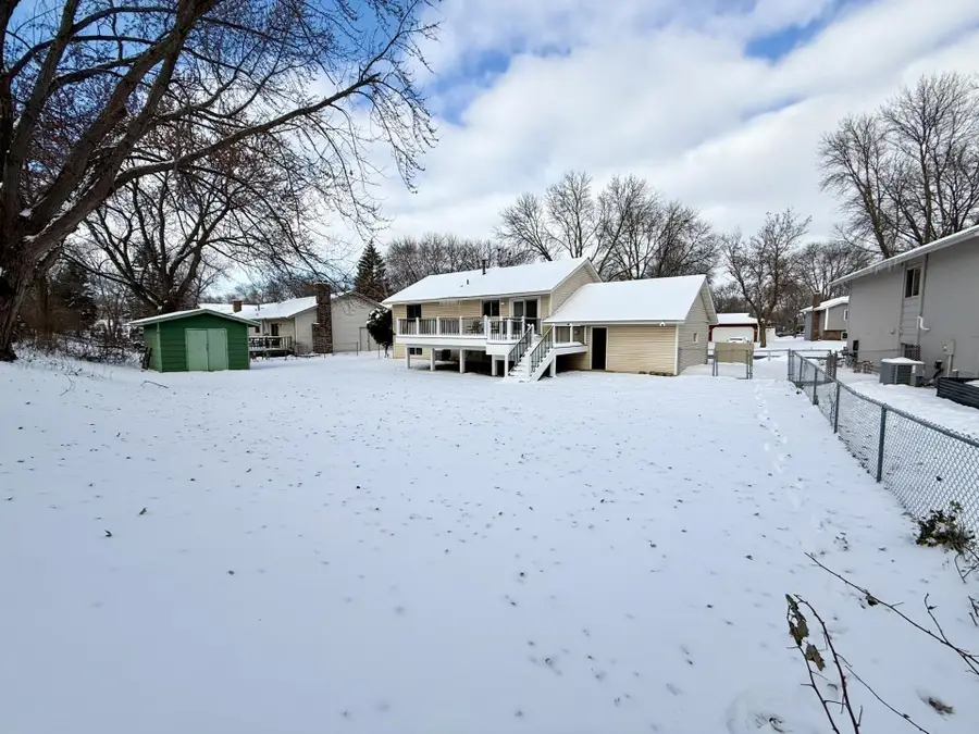 7331 Berkshire Way, Maple Grove, MN 55311 - Image #3