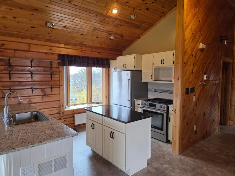 2040 275th Avenue, Luck, WI 54853 - Image #2