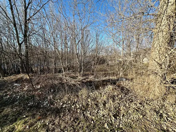 816 30th Street Nw, Faribault, MN 55021