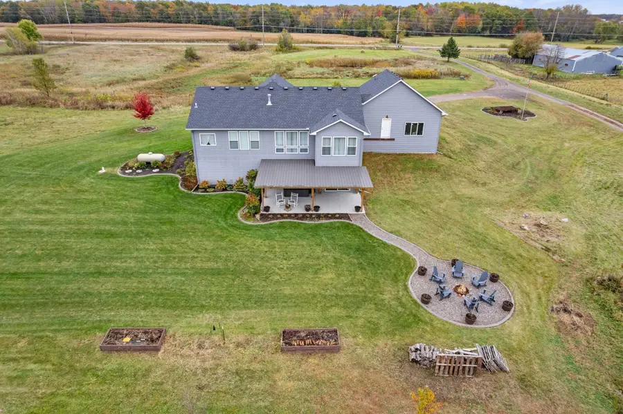 24908 Nacre Street Nw, Saint Francis, MN 55070 - Image #2