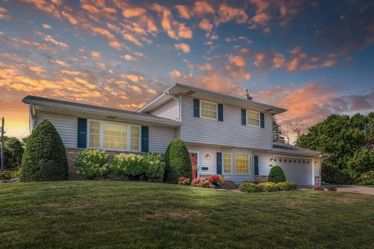 3650 75th Street E, Inver Grove Heights, MN 55076 - Image #1