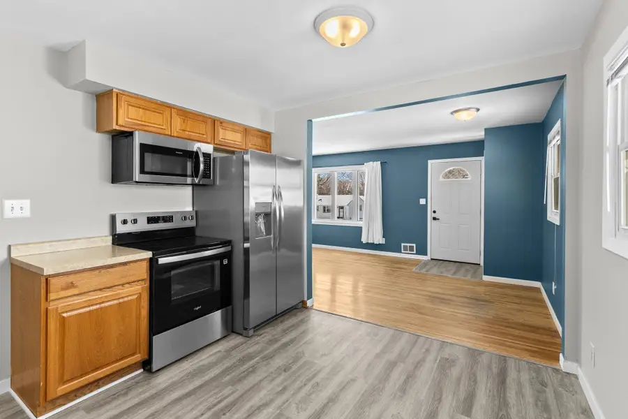 305 Greystone Avenue N, Oakdale, MN 55128 - #3