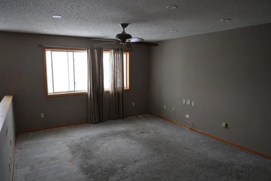 9093 Goodrich Drive, Monticello, MN 55362 - Image #3