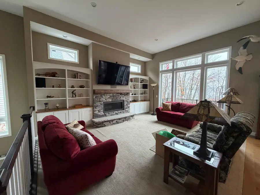 2436 Woods Drive, Victoria, MN 55386 - #2