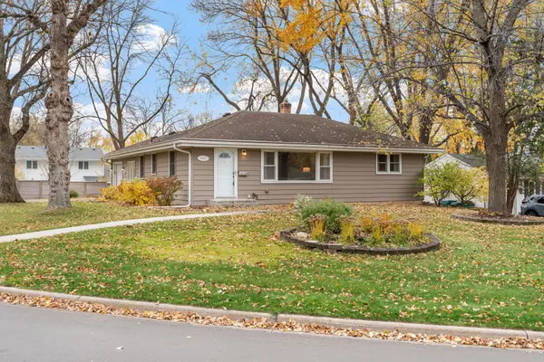 9227 W 22nd Lane, Saint Louis Park, MN 55426