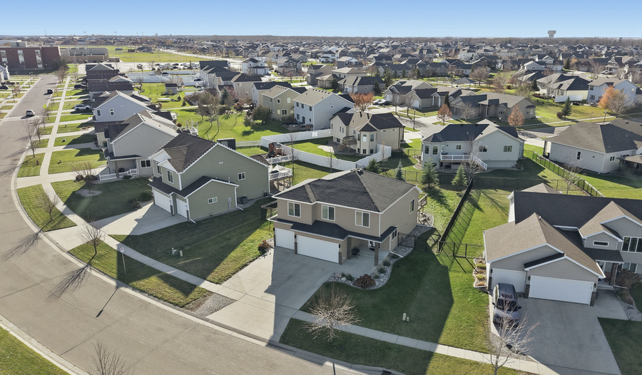 3502 8th Street E, West Fargo, ND 58078 - Image #2