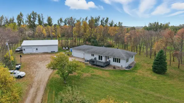 11593 100th Avenue S, Sabin, MN 56580