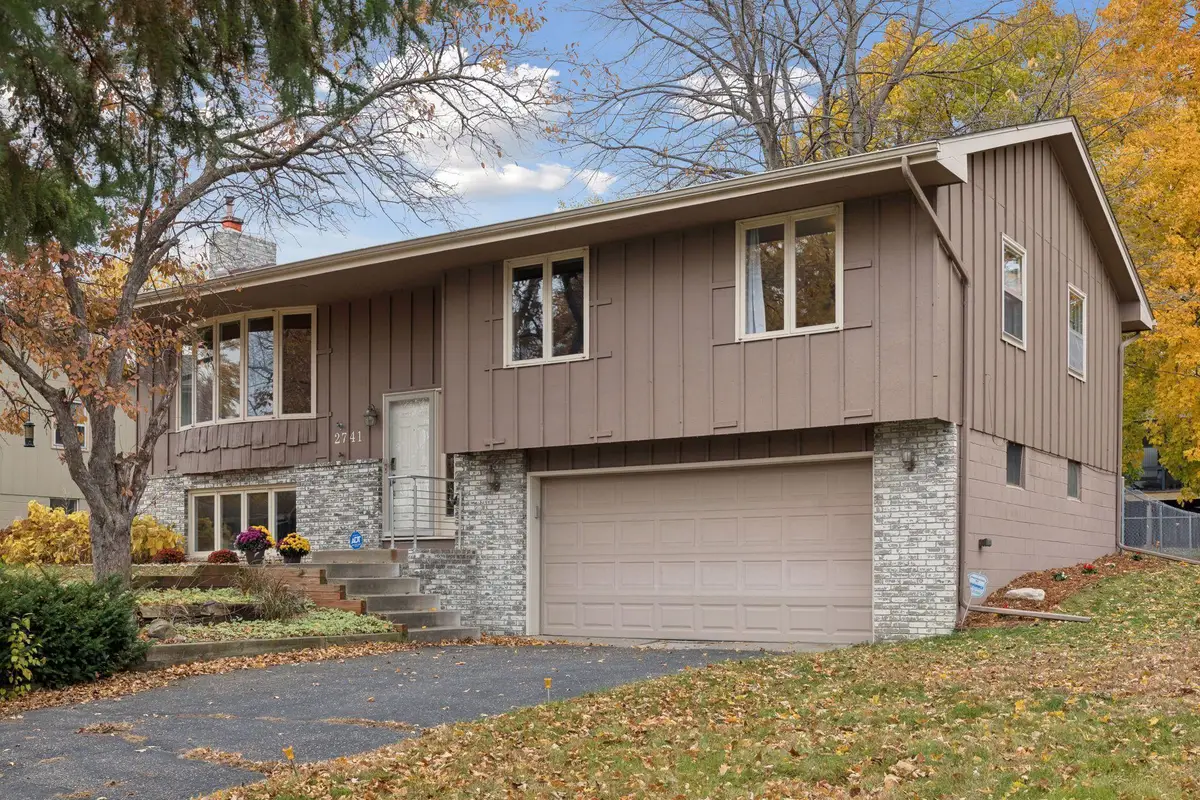 2741 Yukon Avenue N, New Hope, MN 55427 - Image #1