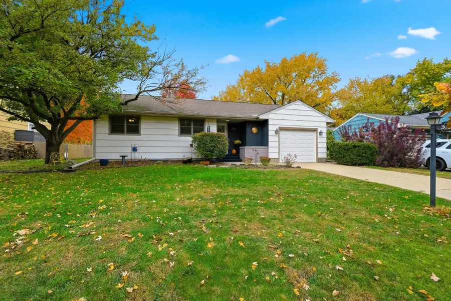 306 Herman Terrace, Hopkins, MN 55343 - Image #2