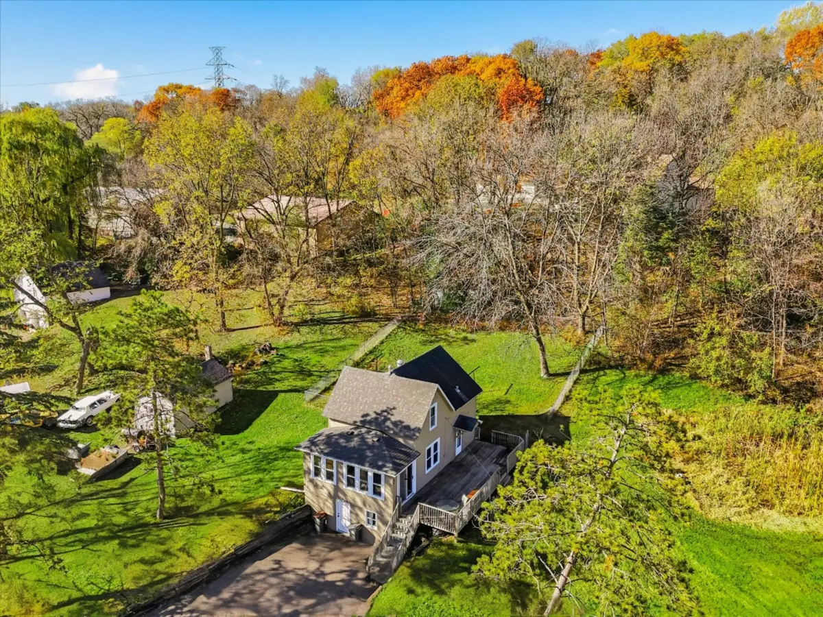 700 Main Street W, Carver, MN 55315 - Image #1