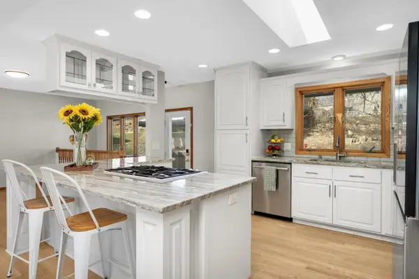 5124 Heritage Hills Drive, Minneapolis, MN 55437