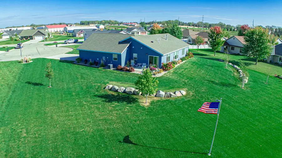 2613 3rd Avenue Se, Willmar, MN 56201 - Image #2