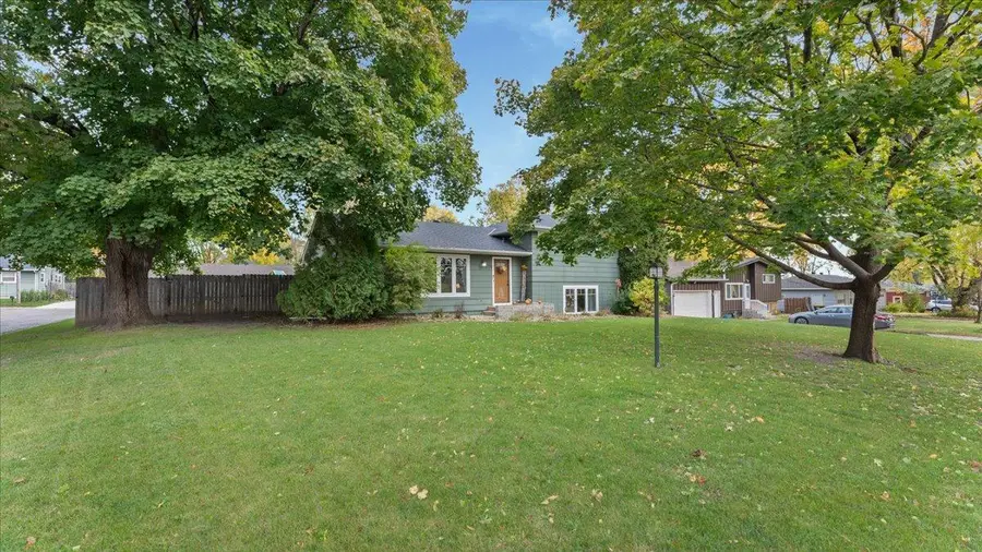 228 Terrace Drive Sw, Willmar, MN 56201 - Image #2