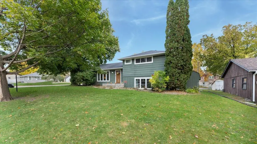 228 Terrace Drive Sw, Willmar, MN 56201 - Image #3